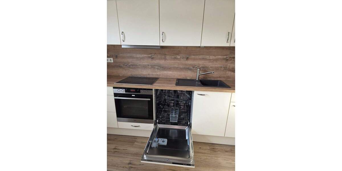 Etagenwohnung Ganderkesee - 3 Zimmer, 100 m&sup2;, 780&euro; | Angebot:25815240