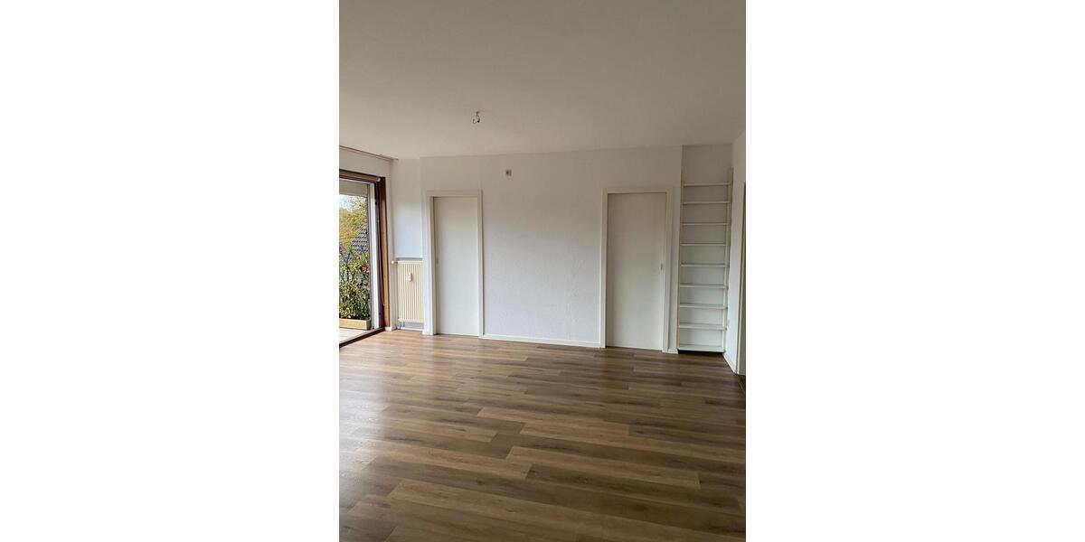 Dachgeschoßwohnung Oldenburg Eversten - 1.5 Zimmer, 50 m&sup2;, 740&euro; | Angebot:25892732