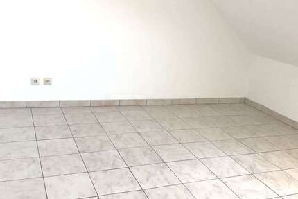 Wohnung zum Mieten in Nürnberg 300 € 26 m²