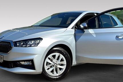 Skoda Fabia 6.919 km 17.590 &euro; Delmenhorst 27755