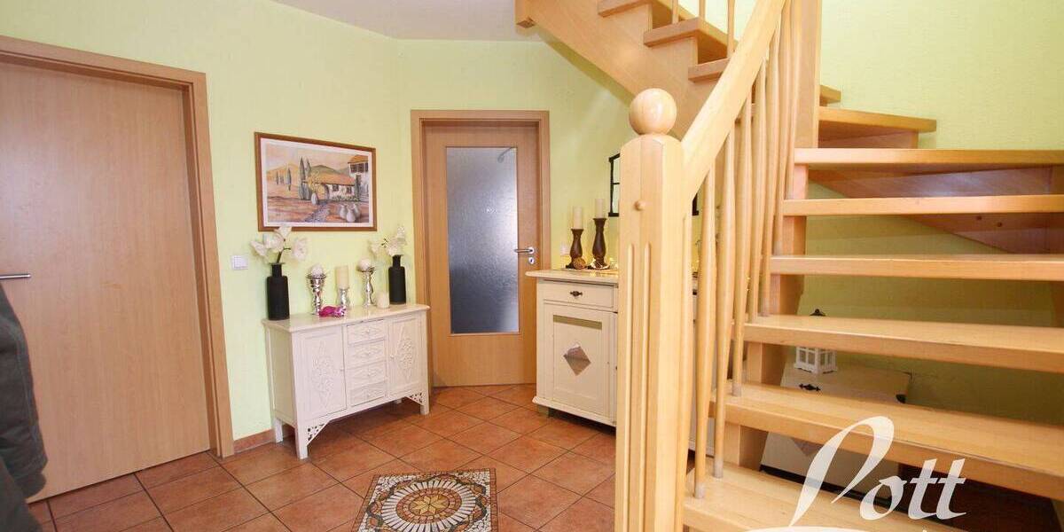 Einfamilienhaus Apen - 5 Zimmer, 124 m&sup2;, 319.000&euro; | Angebot:26153776