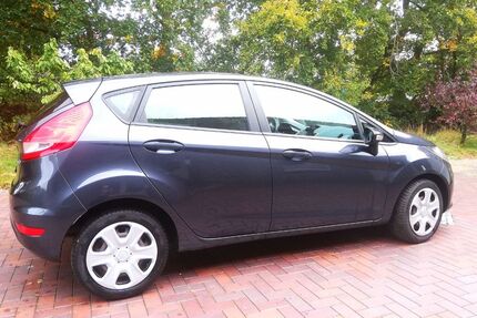 Ford Fiesta 134.796 km 5.000 &euro; Westerstede 26655