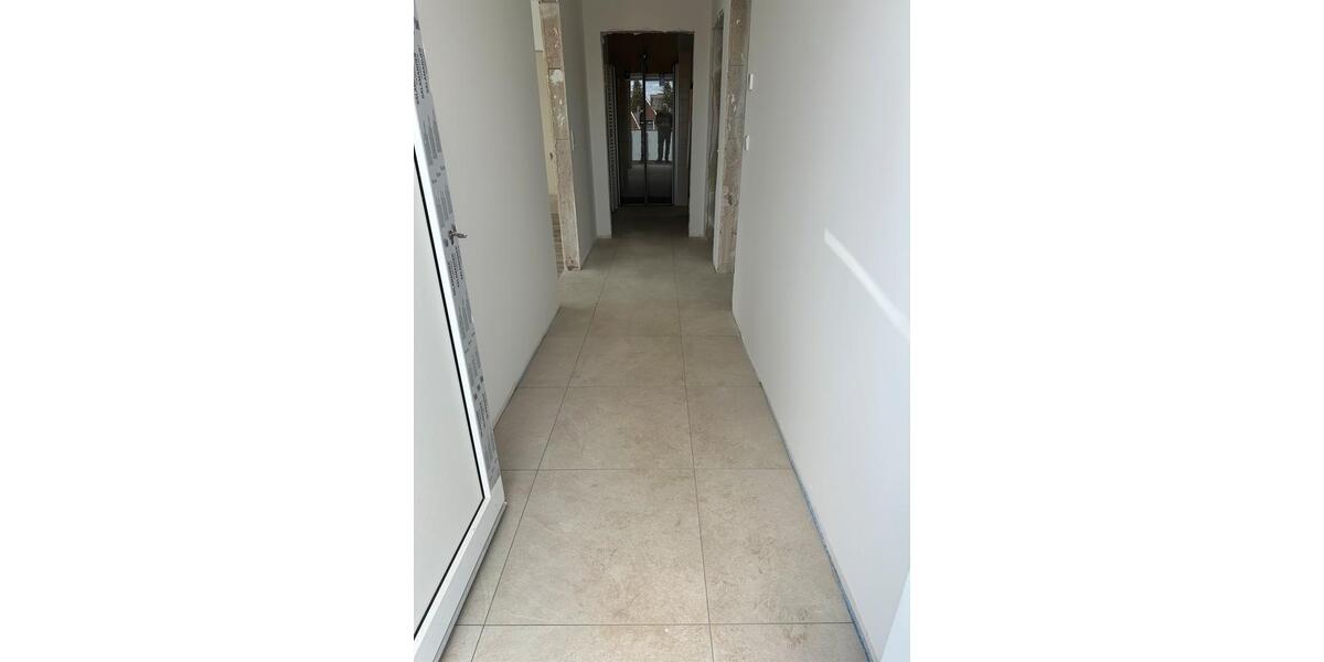 Dachgeschoßwohnung Rastede - 3 Zimmer, 73 m&sup2;, 318.000&euro; | Angebot:26550318