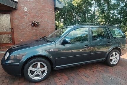 VW Bora 215.149 km 2.000 € Apen 26689