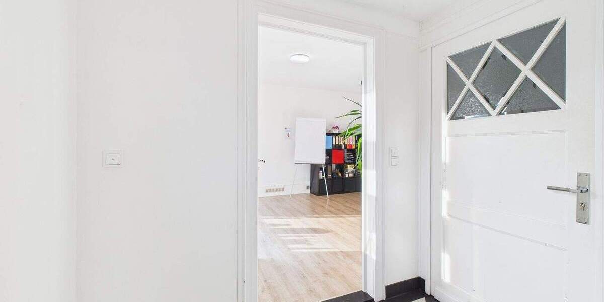 Gewerbeobjekt Edewecht - 2 Zimmer, 47 m&sup2;, 750&euro; | Angebot:26930584
