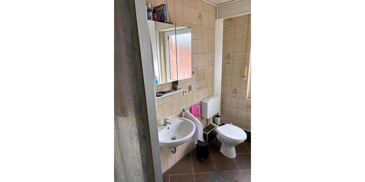 Dachgeschoßwohnung Großenkneten - 3 Zimmer, 70 m&sup2;, 560&euro; | Angebot:26301961