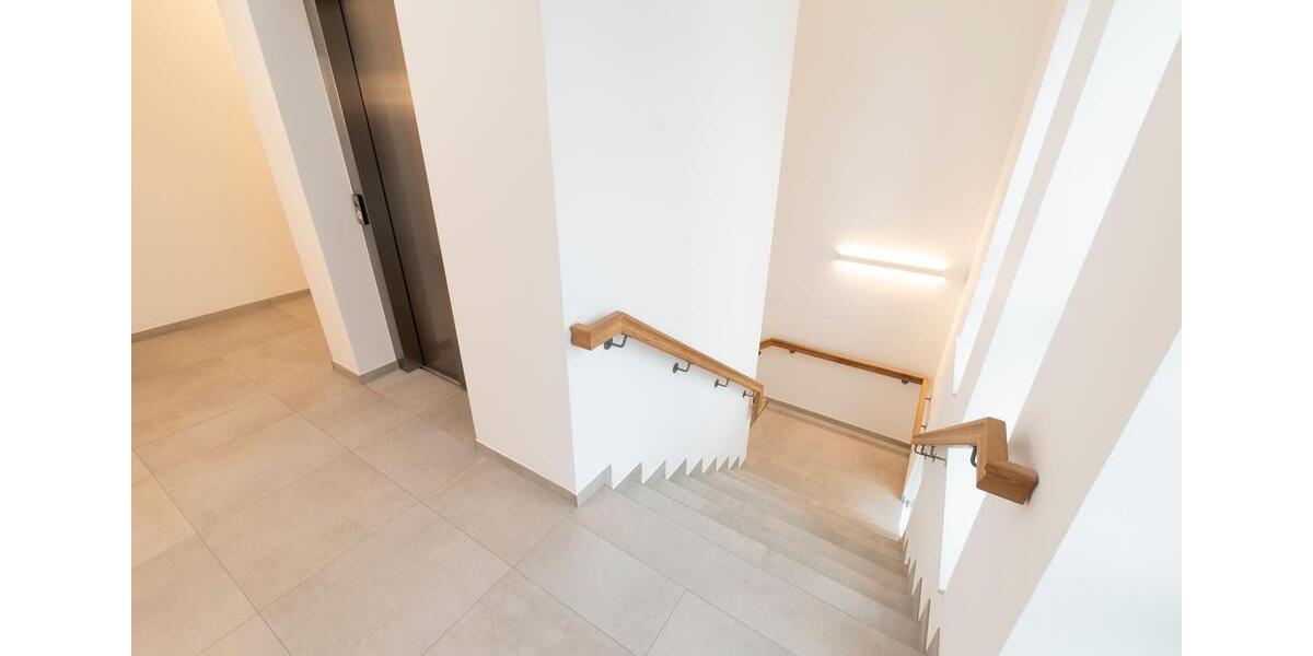 Etagenwohnung Oldenburg Bloherfelde - 1 Zimmer, 48 m&sup2;, 755&euro; | Angebot:24678137