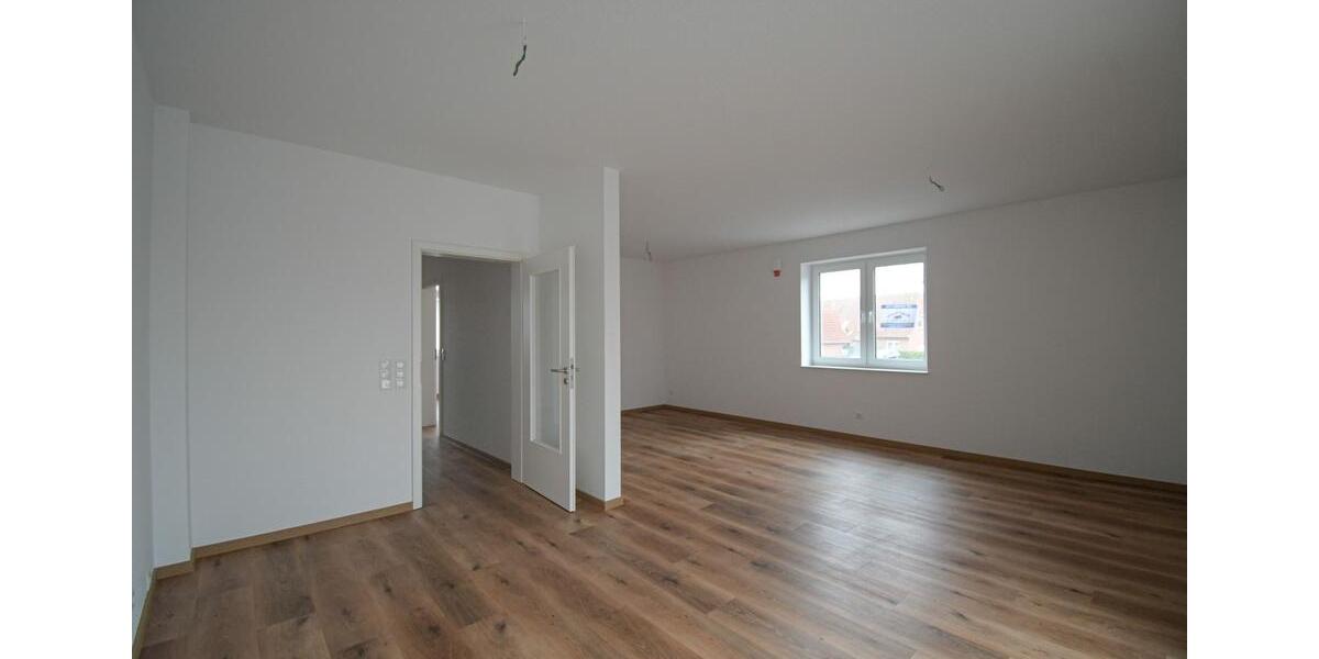 Etagenwohnung Edewecht - 3 Zimmer, 82 m&sup2;, 1.000&euro; | Angebot:25874262