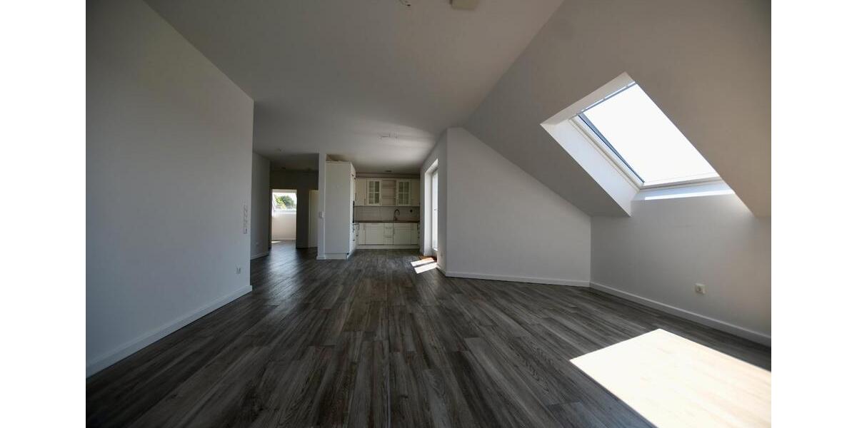 Dachgeschoßwohnung Oldenburg Bürgeresch - 4 Zimmer, 122 m&sup2;, 495.000&euro; | Angebot:27029099