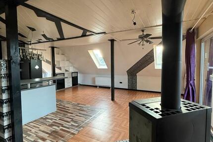 Maisonettewohnung in Oldenburg Ofenerdiek, Kamin, Balkon, Loggia 4 zimmer