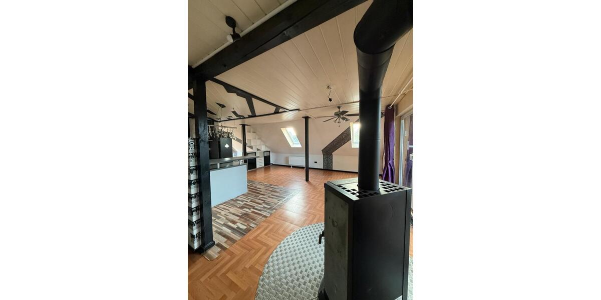 Maisonettewohnung in Oldenburg Ofenerdiek, Kamin, Balkon, Loggia 4 zimmer