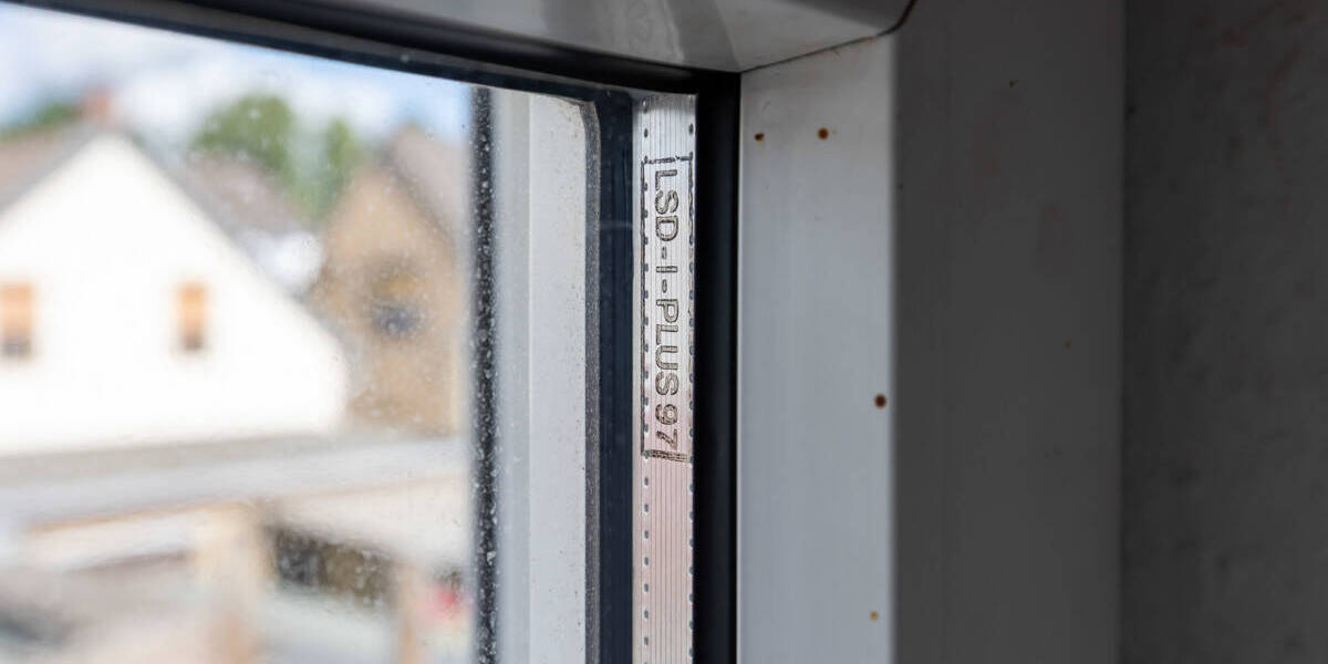 Etagenwohnung Delmenhorst Mitte - 3 Zimmer, 90 m&sup2;, 142.000&euro; | Angebot:25691270