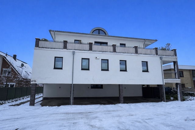 Neuwertige 2-Zimmer-Eigentumswohnung mit 35 m² Balkon, Aufzug & Stellplatz – zentral und ruhig in Oldenburg-Eversten 2 zimmer