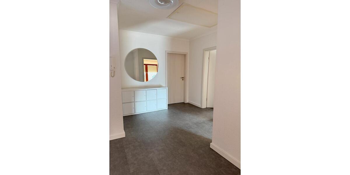 Etagenwohnung Friesoythe - 3 Zimmer, 96 m&sup2;, 1.000&euro; | Angebot:25365327