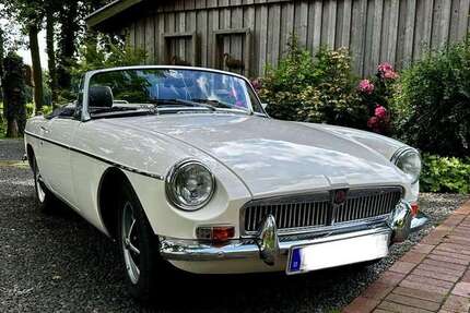 MG B 27.000 km 15.490 &euro; Wardenburg 26203