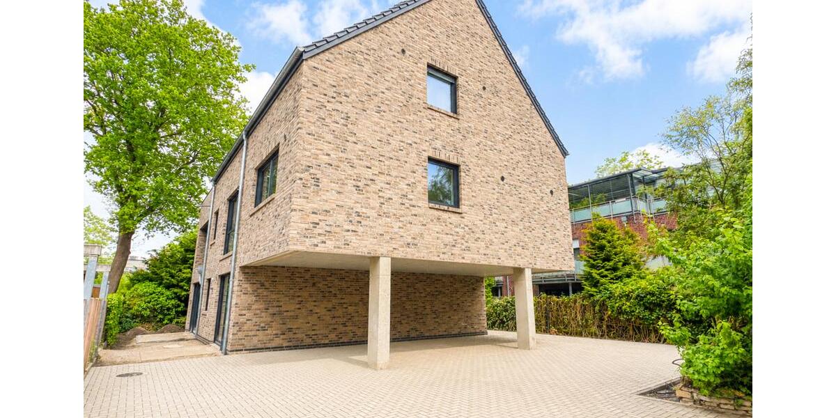 Etagenwohnung Oldenburg Kreyenbrück - 6 Zimmer, 12 m&sup2;, 480&euro; | Angebot:26632517
