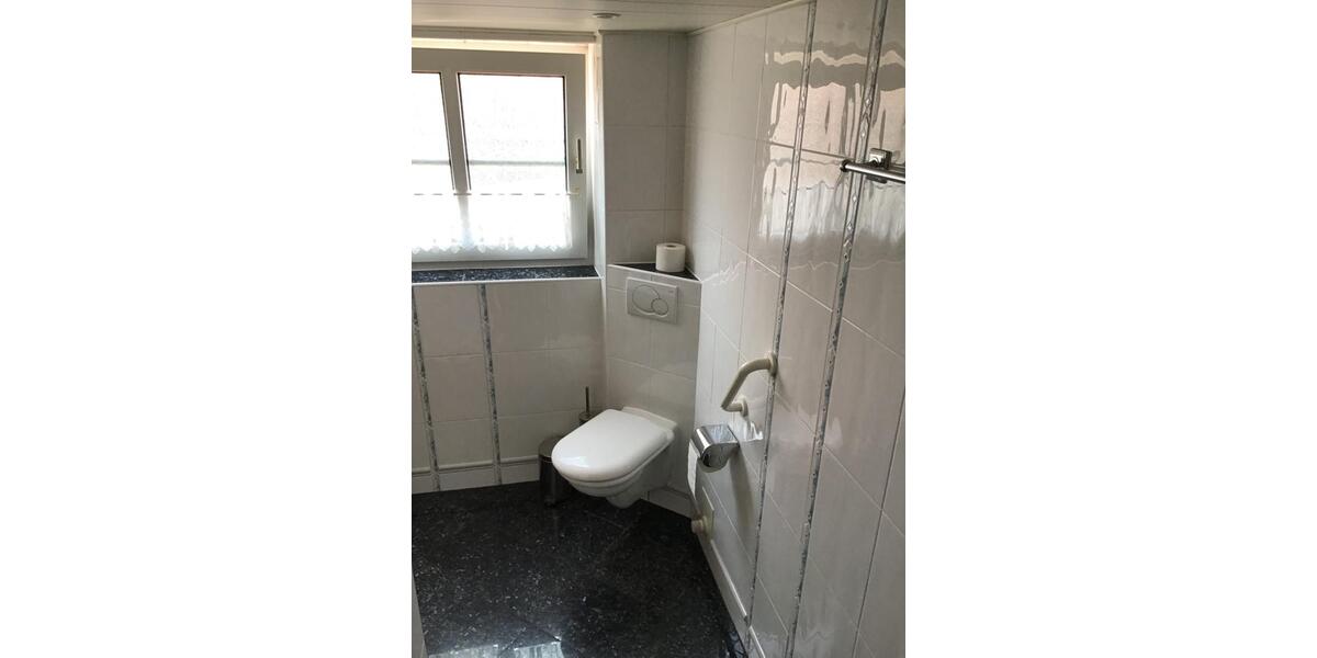 Erdgeschoßwohnung Bad Zwischenahn - 4 Zimmer, 107 m&sup2;, 1.200&euro; | Angebot:26545038