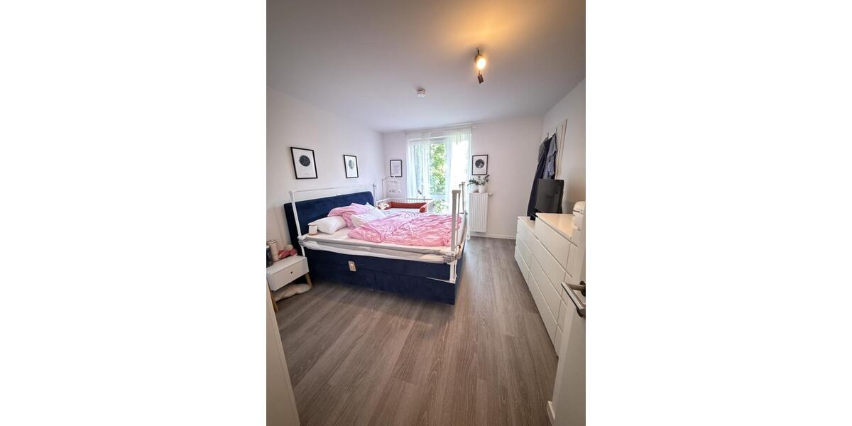Etagenwohnung Oldenburg Etzhorn - 3 Zimmer, 93 m&sup2;, 1.200&euro; | Angebot:26660326