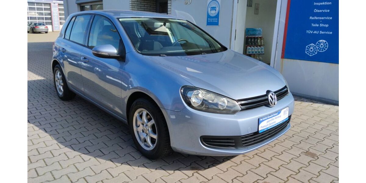 VW Golf 188.683 km 4.999 € Jade 26349