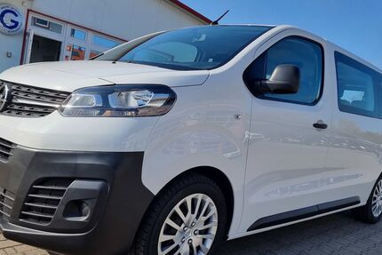 Opel Zafira Life 84.300 km 27.700 &euro; Garrel 49681