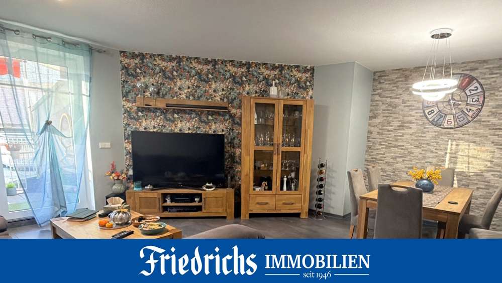 Etagenwohnung Brake - 2 Zimmer, 76 m&sup2;, 145.000&euro; | Angebot:23072886
