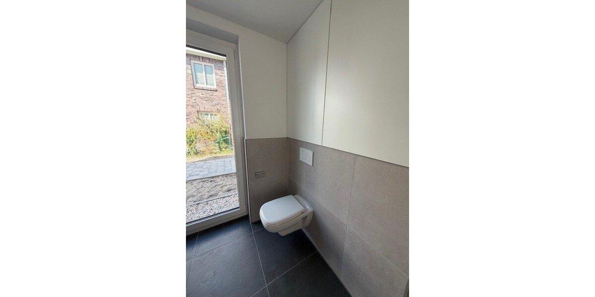 Erdgeschoßwohnung Bad Zwischenahn - 4 Zimmer, 93 m&sup2;, 1.345&euro; | Angebot:26330518
