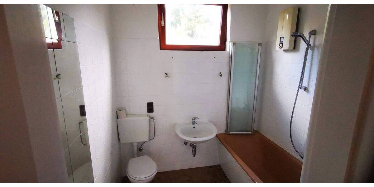 Mehrfamilienhaus, Wohnhaus Hude - 6 Zimmer, 160 m&sup2;, 395.000&euro; | Angebot:26595207
