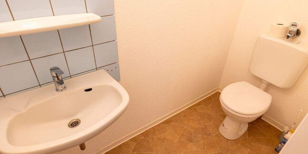 Etagenwohnung Delmenhorst Deichhorst - 2 Zimmer, 74 m&sup2;, 84.000&euro; | Angebot:25228449