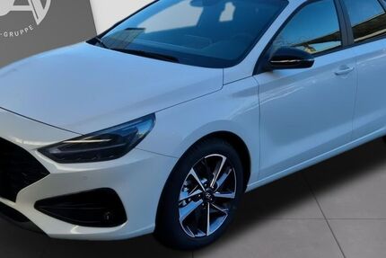 Hyundai i30 9.500 km 22.790 € Oldenburg 26135