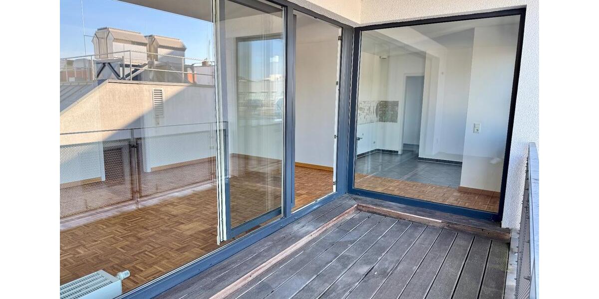 Etagenwohnung Oldenburg Dobbenviertel - 3 Zimmer, 96 m&sup2;, 1.152&euro; | Angebot:23805656