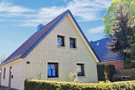 Haus Oldenburg (Oldenburg) Alexandersfeld - 4 Zimmer, 100 m&sup2;, 349.000&euro; | Angebot:26569601