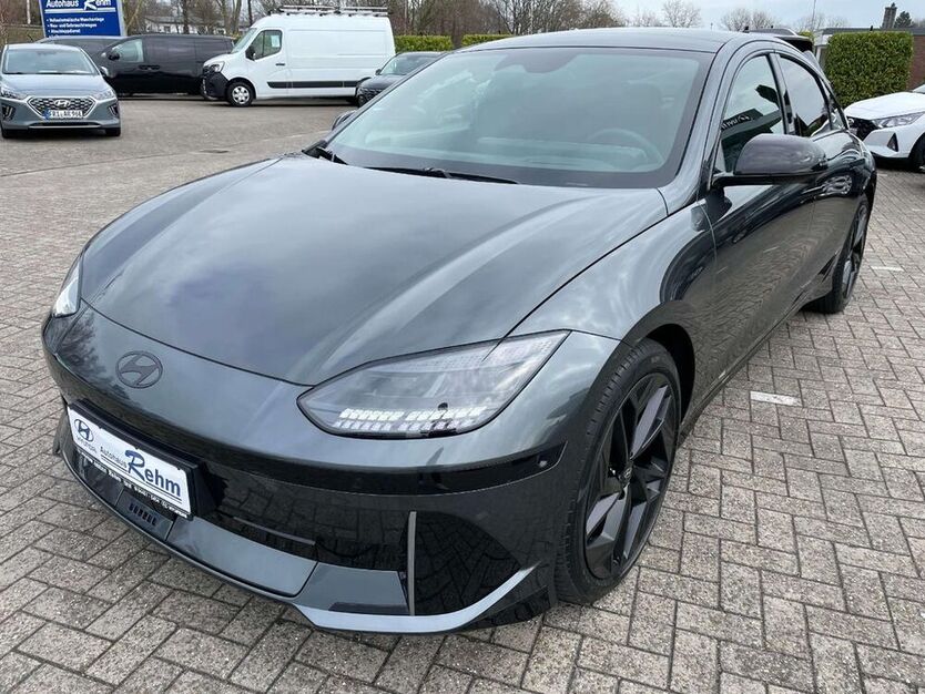 IONIQ 6