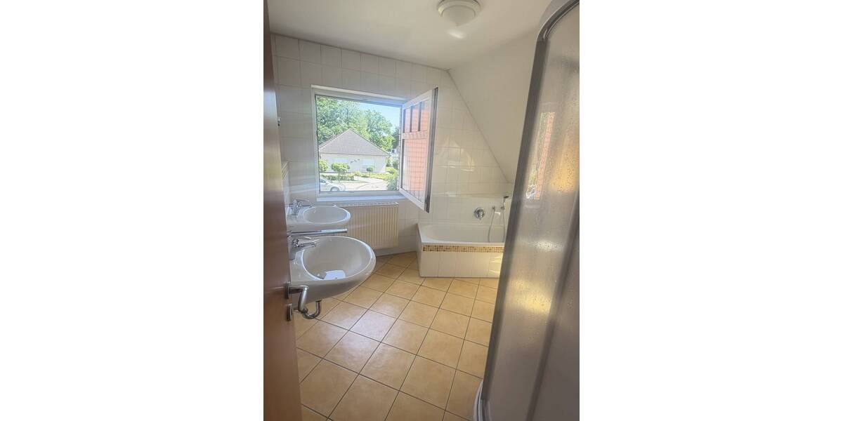 Doppelhaushälfte Bad Zwischenahn Bad Zwischenahn II - 4 Zimmer, 113 m&sup2;, 364.000&euro; | Angebot:26816573