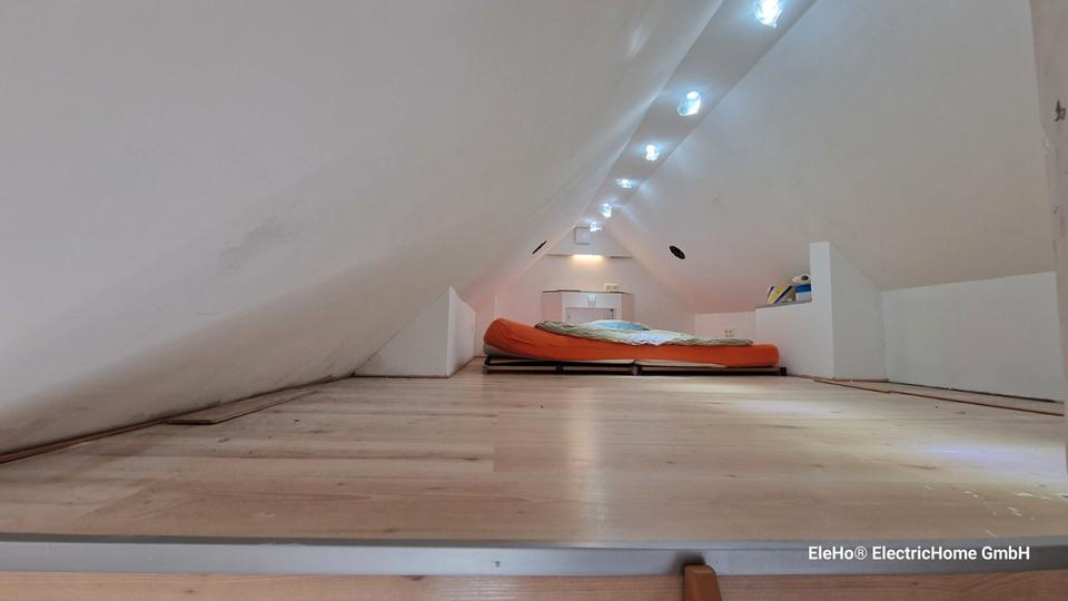 Dachgeschoßwohnung Varel - 1.5 Zimmer, 56 m&sup2;, 476&euro; | Angebot:26033146