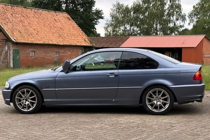 BMW 318 74.300 km 4.900 &euro; Doetlingen 27801