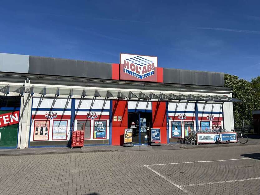 Einzelhandel in Brake 3.015 € 459.8 m²