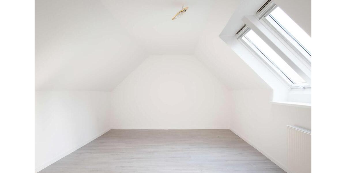 Dachgeschoßwohnung Westerstede - 2 Zimmer, 48 m&sup2;, 450&euro; | Angebot:26057188