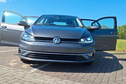 VW Golf 53.800 km 15.300 &euro; Wiefelstede 26215