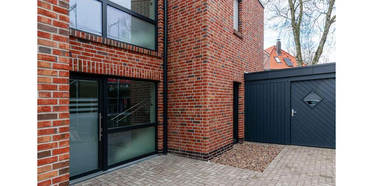 Etagenwohnung Oldenburg Drielaker-Moor - 2 Zimmer, 109 m&sup2;, 1.360&euro; | Angebot:23390146