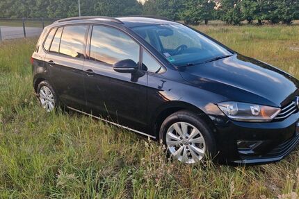 VW Golf Sportsvan 204.000 km 8.000 &euro; Hatten 26209