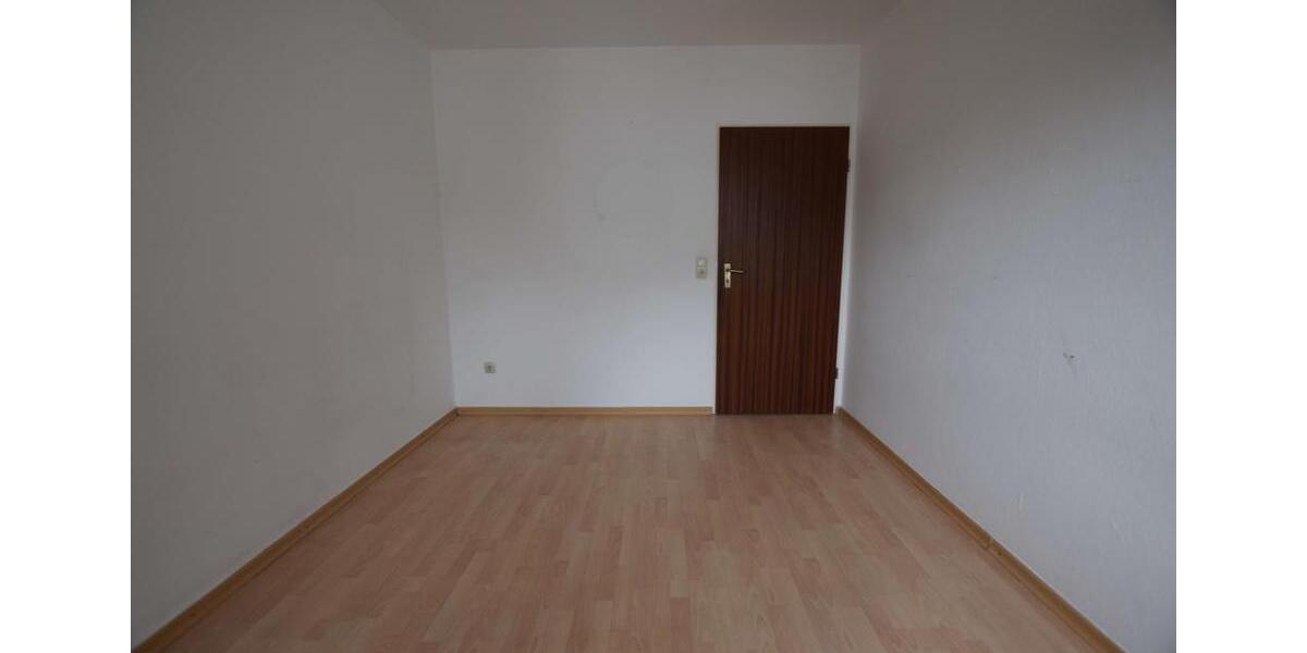 +++ Zum Einzug bereit! 3-Raumwohnung mit Dusche und Balkon +++ 3 zimmer