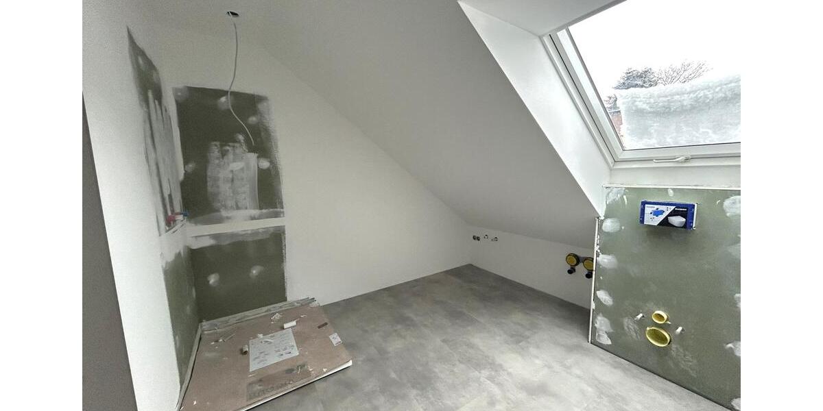 Etagenwohnung Wiefelstede - 3 Zimmer, 104 m&sup2;, 1.250&euro; | Angebot:24950149