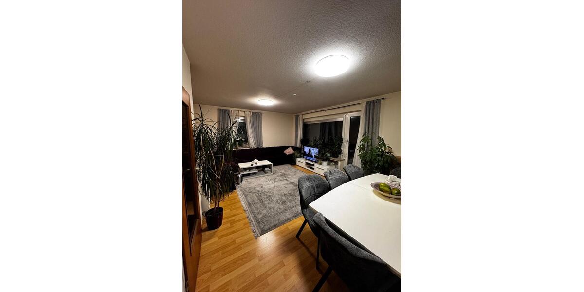 Etagenwohnung Oldenburg Eversten - 3 Zimmer, 88 m&sup2;, 780&euro; | Angebot:25161208