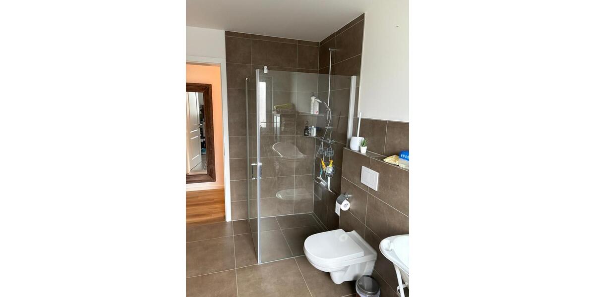 Erdgeschoßwohnung Oldenburg Alexandersfeld - 3 Zimmer, 141 m&sup2;, 1.400&euro; | Angebot:25418693