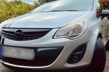 Opel Corsa 119.500 km 3.250 &euro; Westerstede 26655