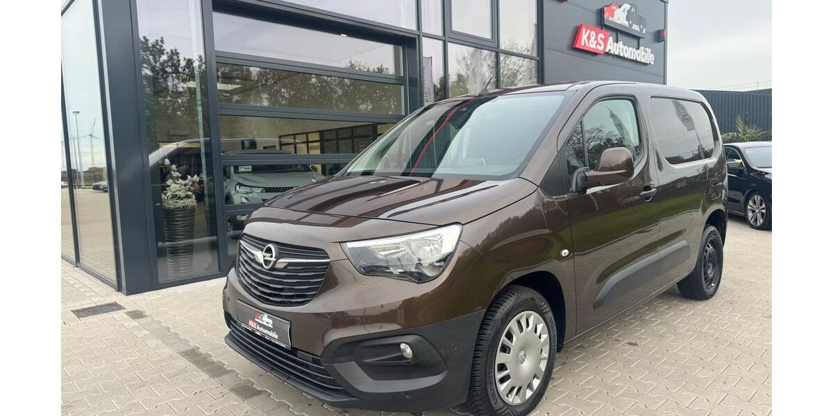 Opel Combo 88.637 km 12.990 &euro; Bösel 26219