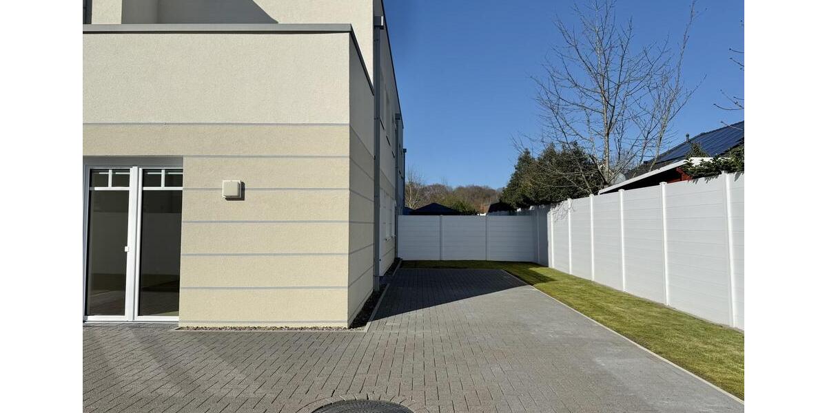 Erdgeschoßwohnung Rastede - 3.5 Zimmer, 131 m&sup2;, 1.485&euro; | Angebot:26496188