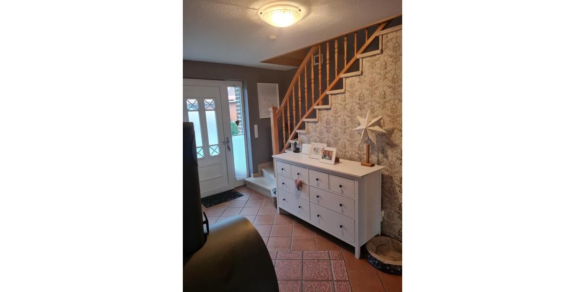 Einfamilienhaus Bösel - 12 Zimmer, 300 m&sup2;, 579.000&euro; | Angebot:26223376