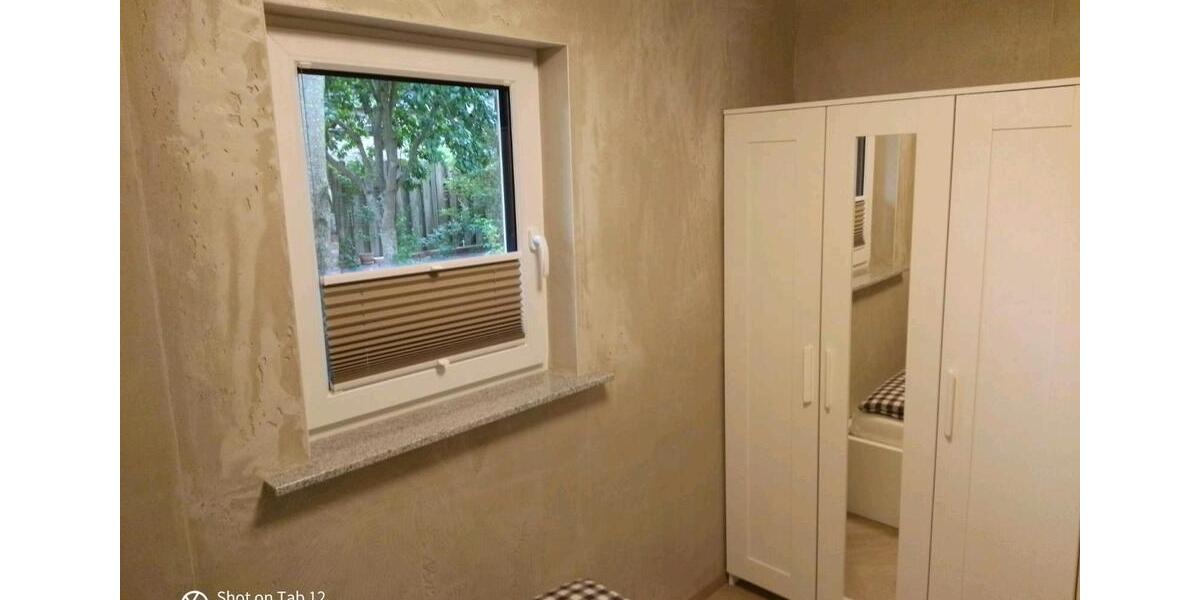 Etagenwohnung Hatten - 1 Zimmer, 30 m&sup2;, 65&euro; | Angebot:26020551