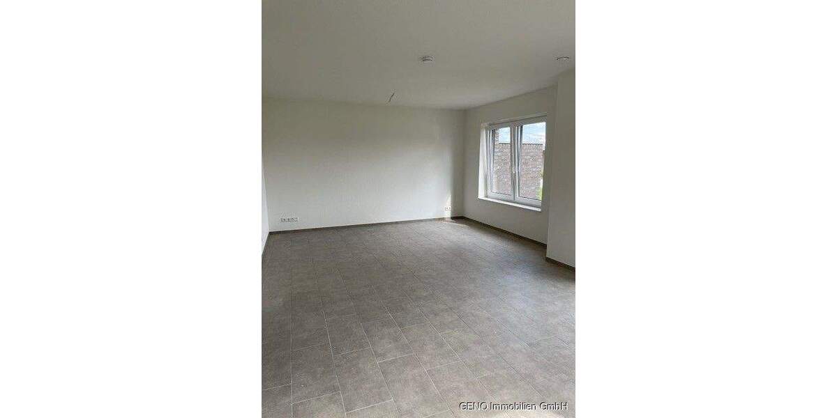 Attraktive Doppelhaushälte zu vermieten 6 zimmer